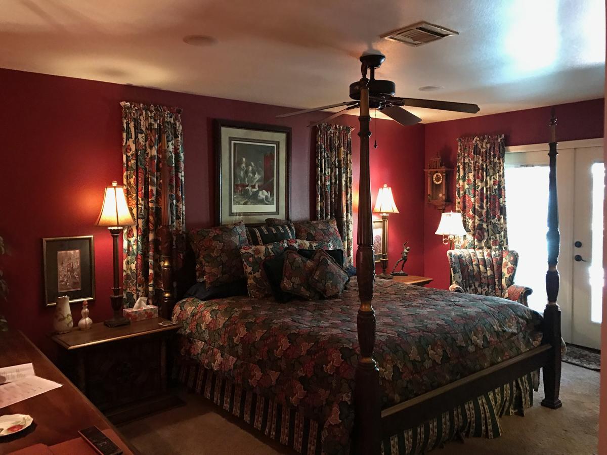 פיניקס Don'S Elegante Bed & Breakfast מראה חיצוני תמונה